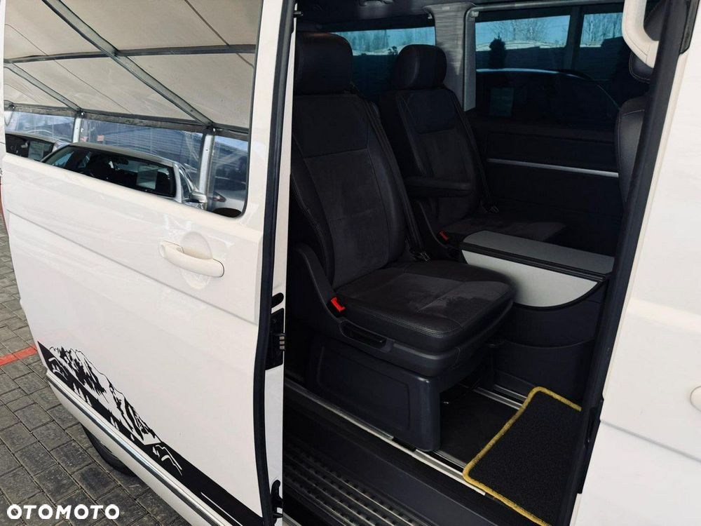 Volkswagen Multivan - 18