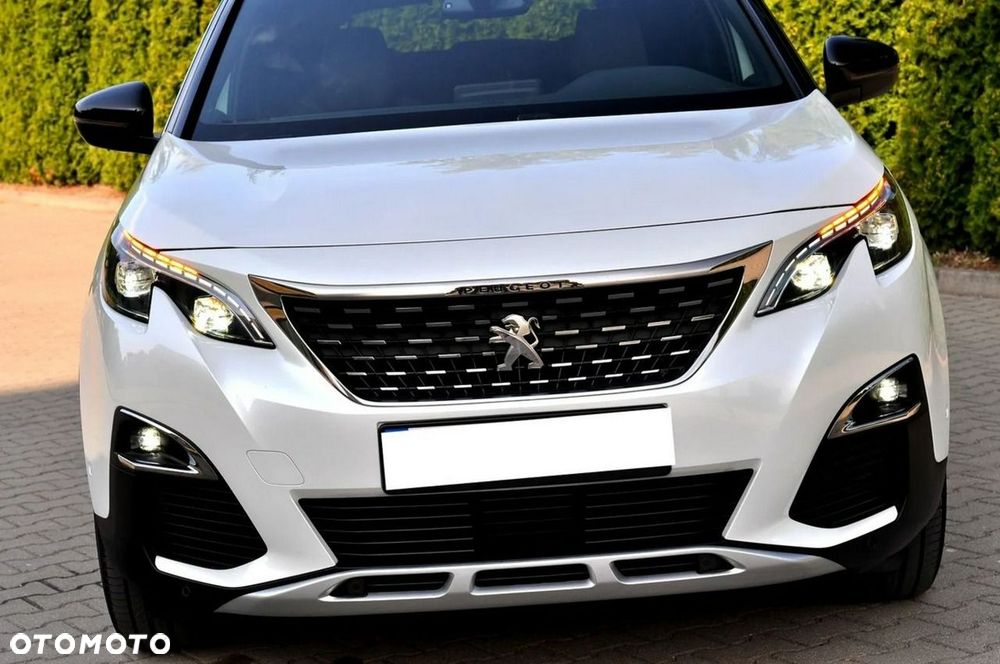 Peugeot 3008 1.2 PureTech Allure S&S - 5