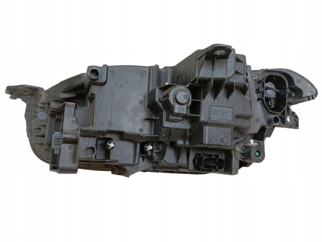 LAMPA REFLEKTOR PRAWY PRZÓD FULL LED VOLVO XC90 II LIFT (19-24) 31655815 - 3