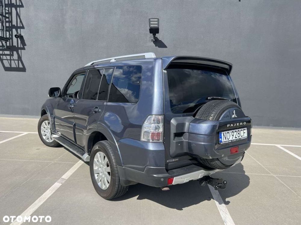 Mitsubishi Pajero 3.8 V6 Automatik Instyle - 8