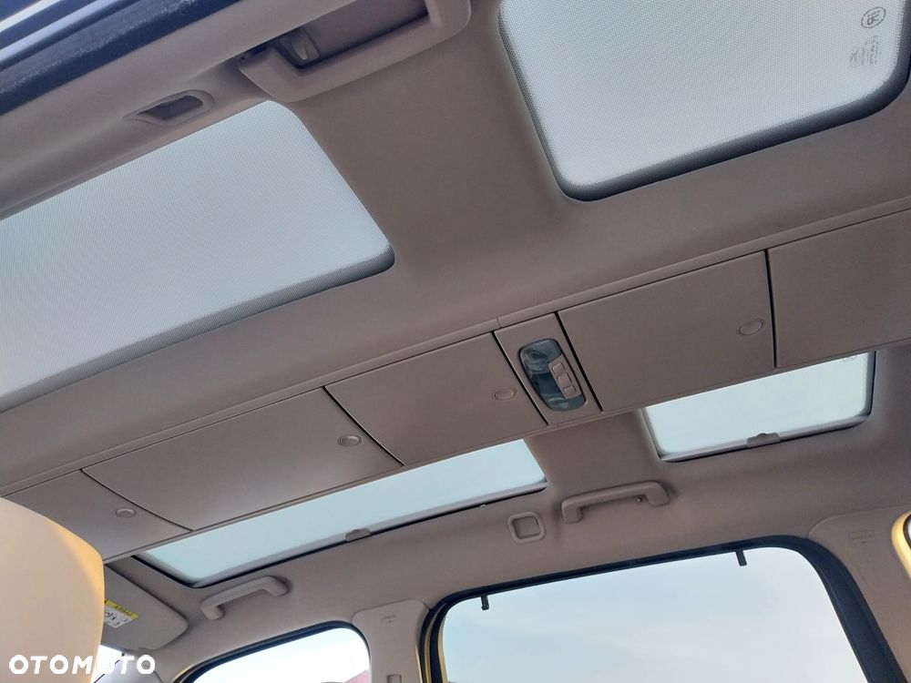 Ford Galaxy 2.0 T Platinium X (Titanium) - 20
