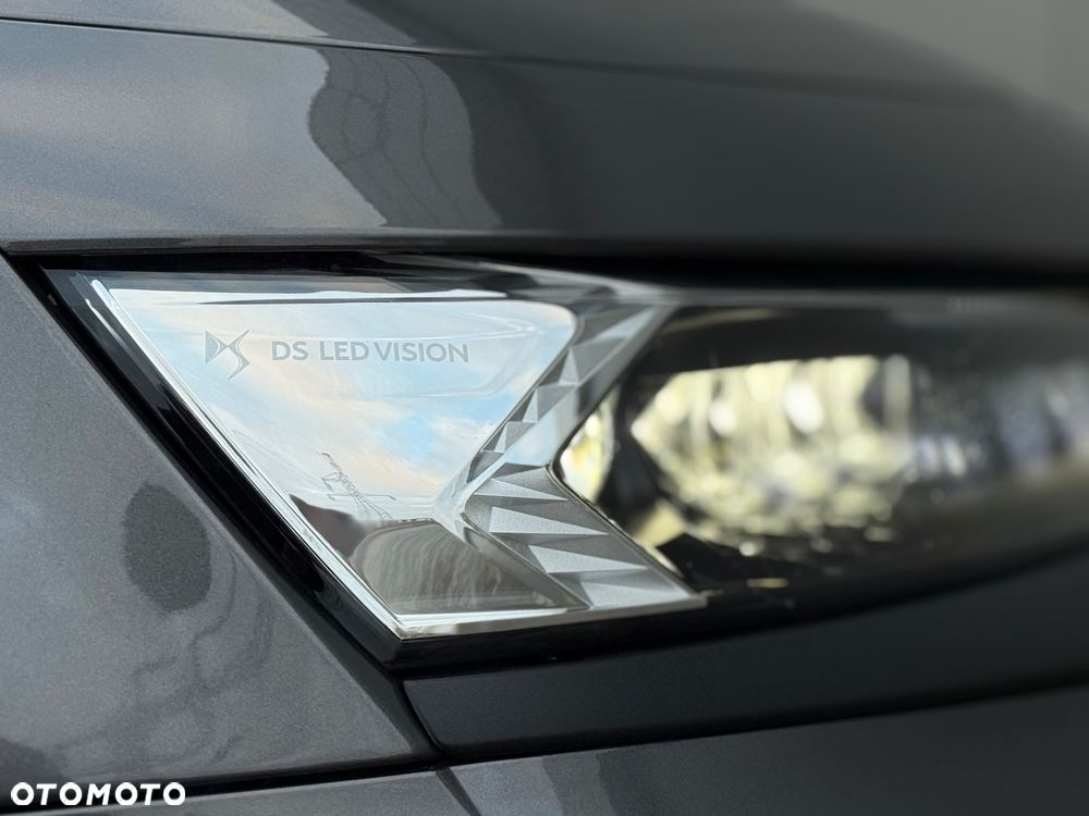DS Automobiles DS 7 Crossback 1.6 PureTech Performance Line + - 32