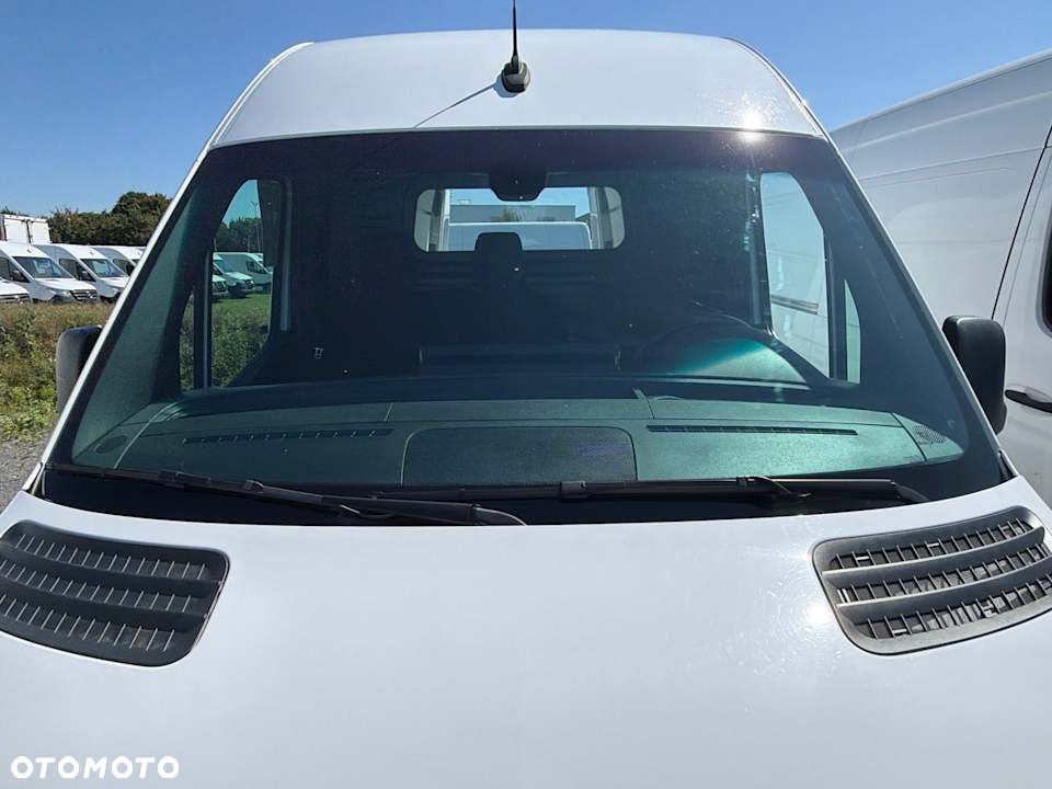Mercedes-Benz Sprinter 317 - 34