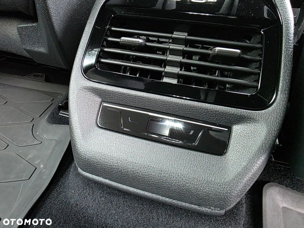 Volkswagen ID.4 - 30