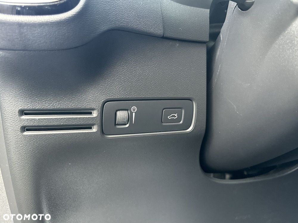 Volvo XC 40 T2 Core - 27