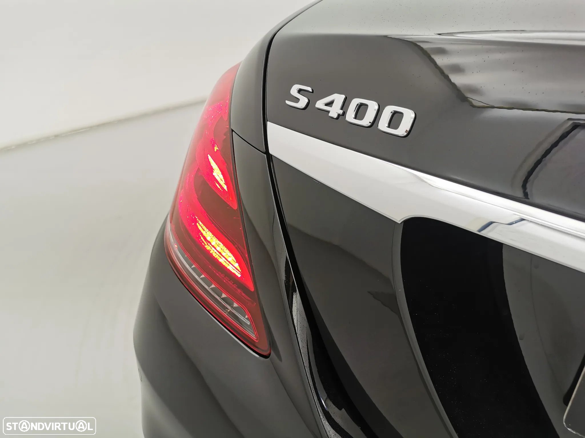 Mercedes-Benz S 400 d - 24