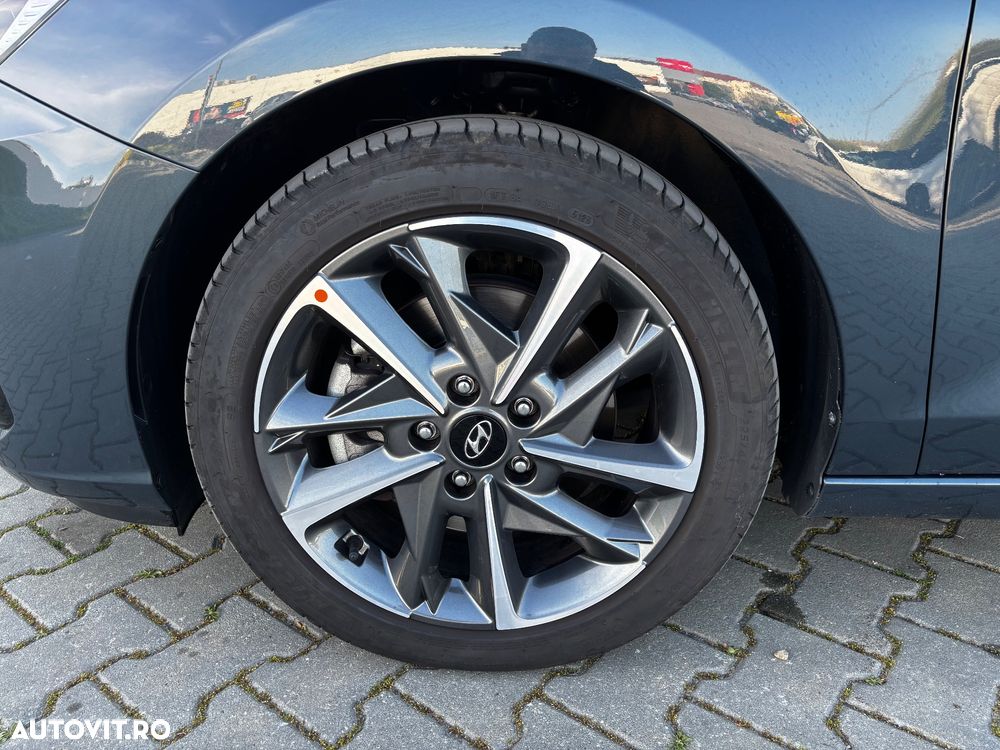 Hyundai i30 1.5 T-GDI MHEV 160CP Exclusive - 9