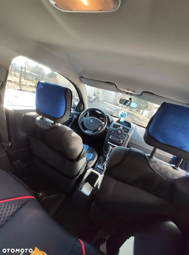 Renault Megane 1.4 Avantage - 6