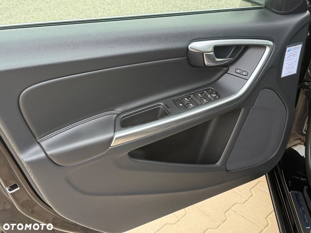 Volvo V60 - 19