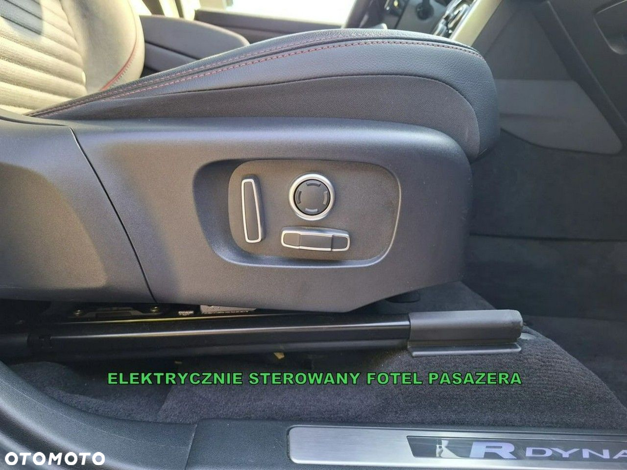 Land Rover Discovery Sport D200 Dynamic HSE - 26