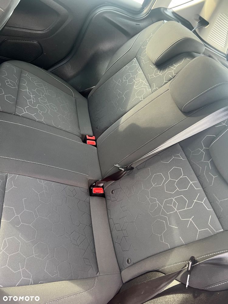 Ford B-MAX - 19