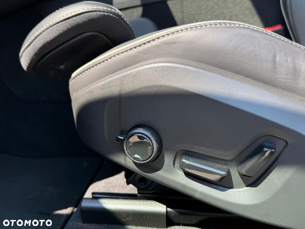 Volvo XC 60 - 16