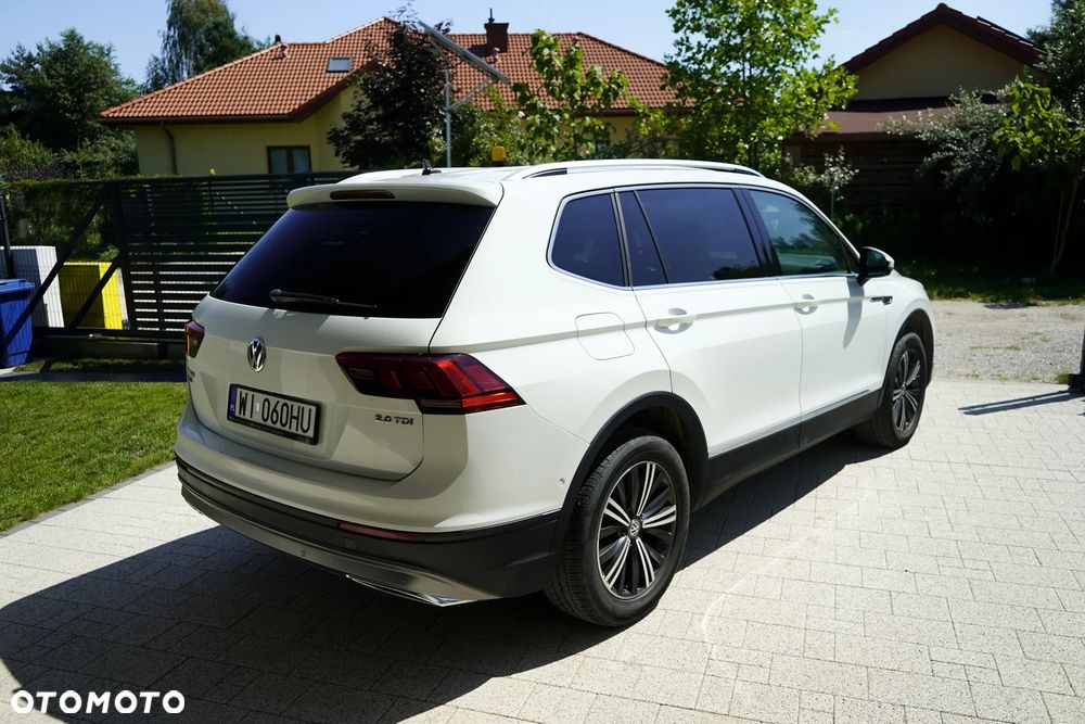 Volkswagen Tiguan Allspace 2.0 TDI SCR Comfortline DSG - 3
