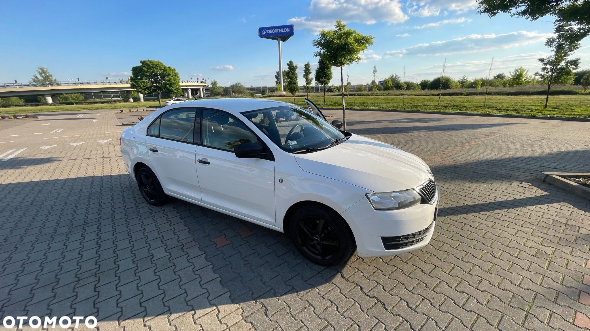 Skoda RAPID 1.2 Ambition - 1