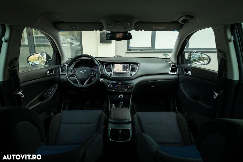 Hyundai Tucson 2.0 CRDI 4WD Premium - 27