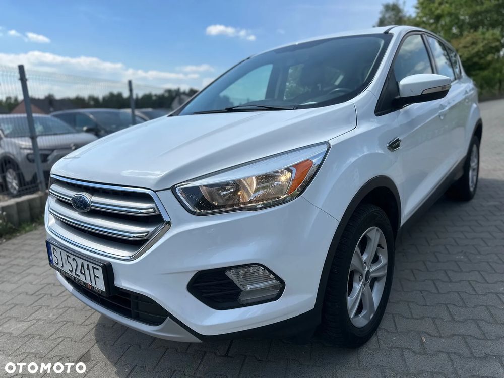 Ford Kuga 1.5 EcoBoost 2x4 Trend
