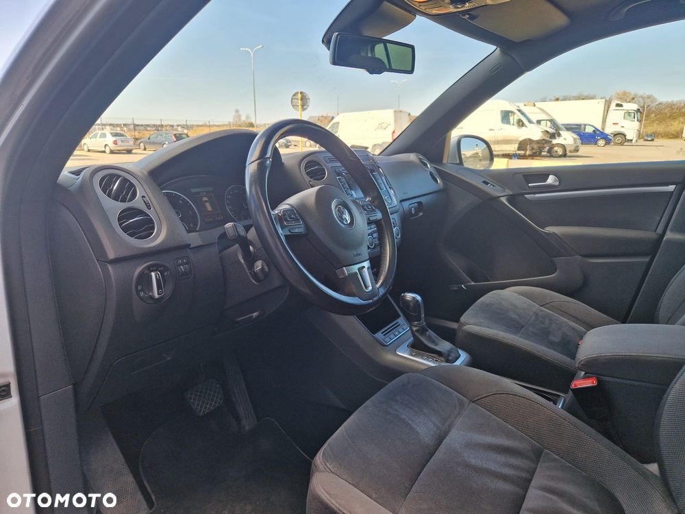 Volkswagen Tiguan 2.0 TDI DPF 4Motion DSG Sport & Style - 8