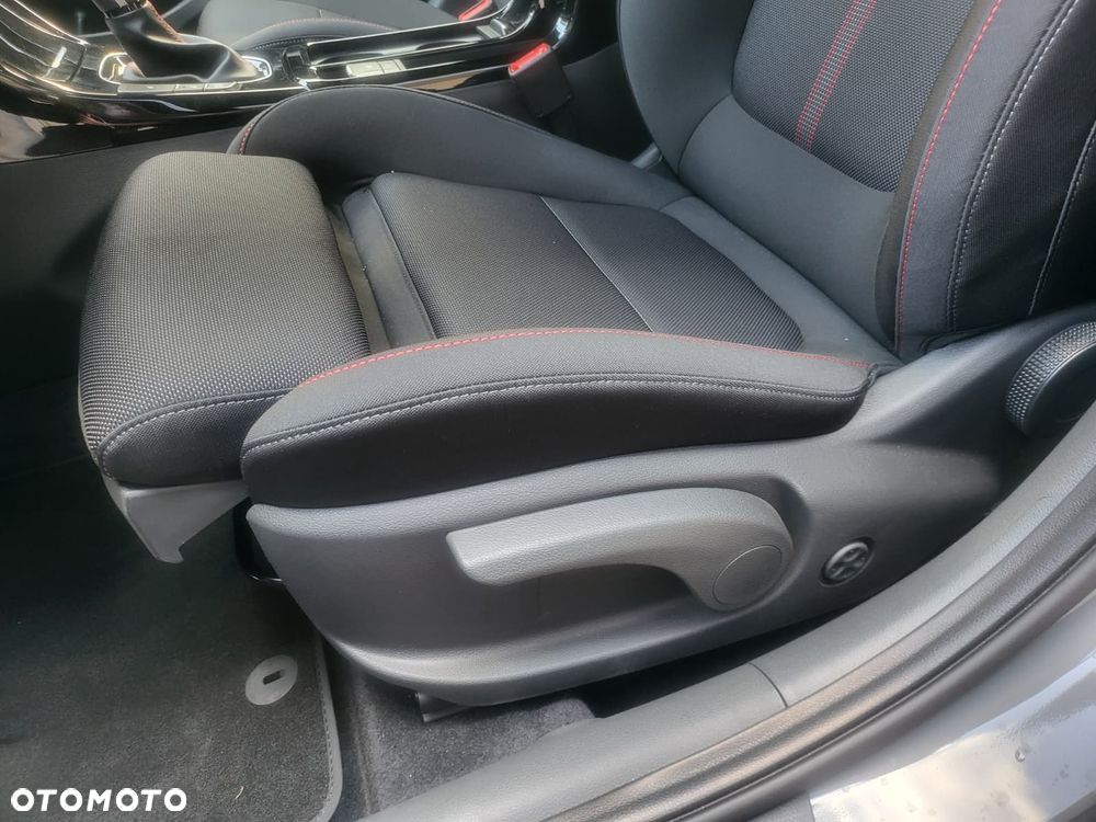 Hyundai i30 1.5 T-GDI 48V-Hybrid DCT N Line - 16