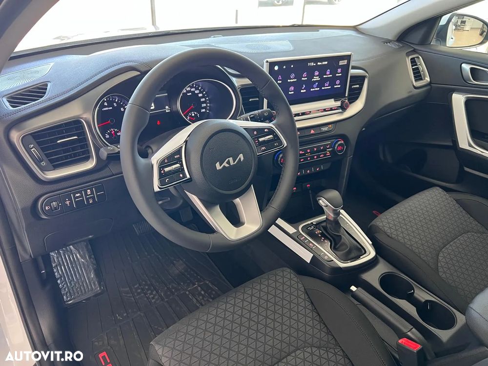 Kia Ceed 1.5 T-GDI 7DCT Best - 12