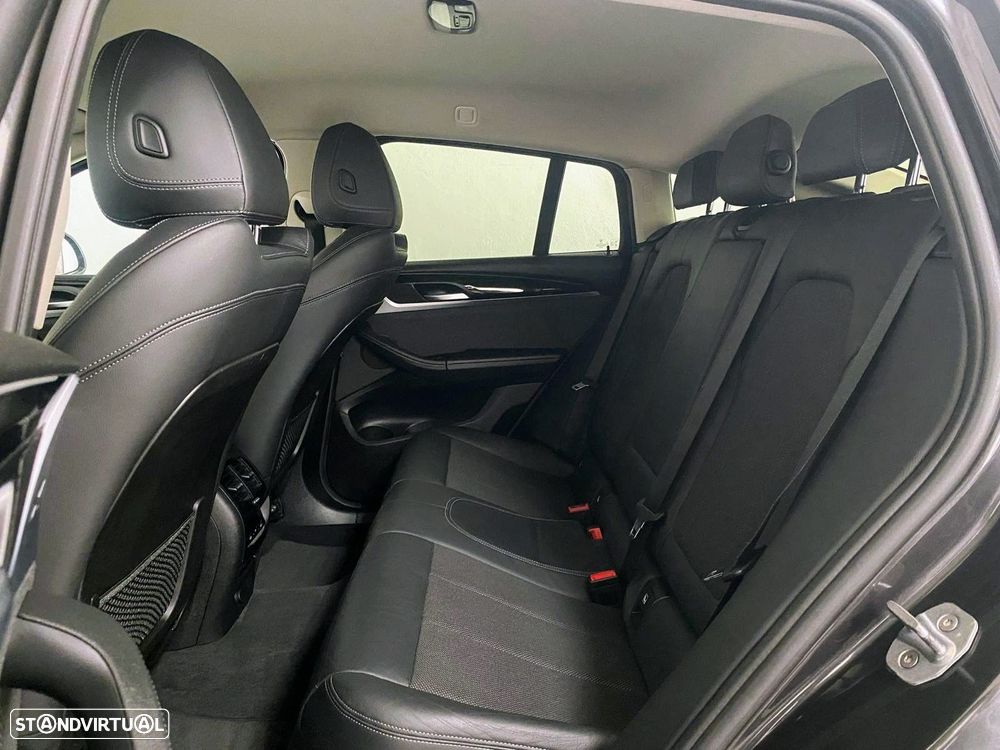 BMW X4 20 d xDrive XLine Auto - 11