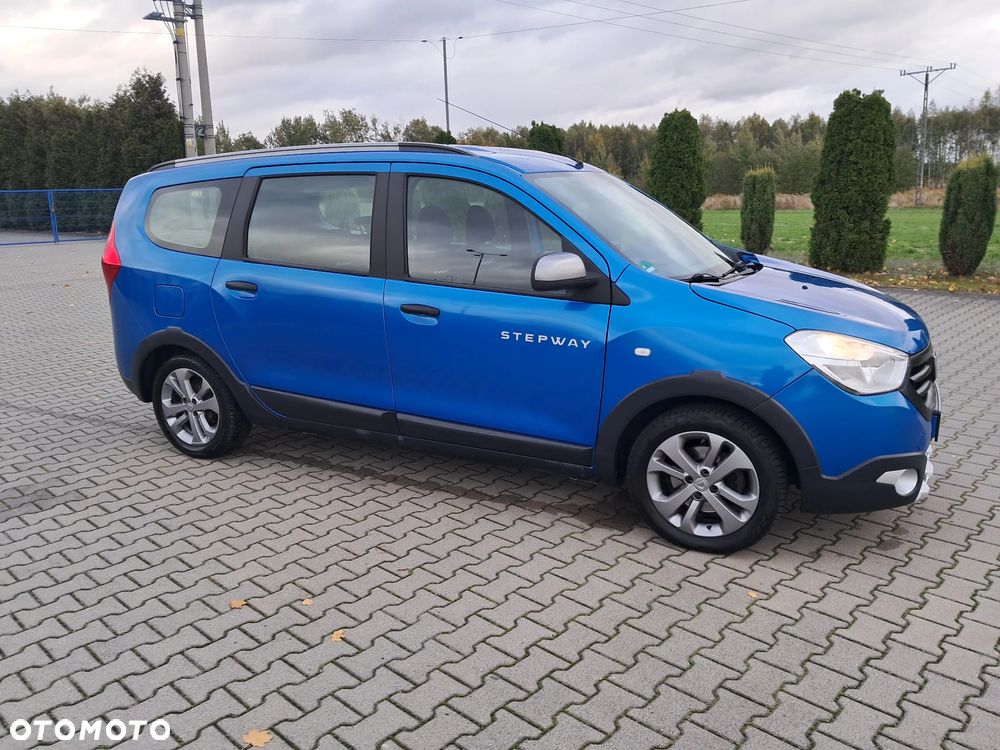Dacia Lodgy TCe 115 Stepway - 8