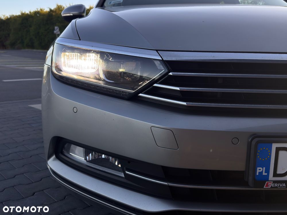 Volkswagen Passat 1.6 TDI (BlueMotion Technology) Comfortline - 26