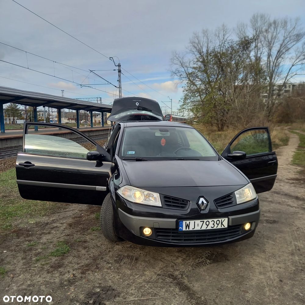 Renault Megane 1.6 Authentique - 9