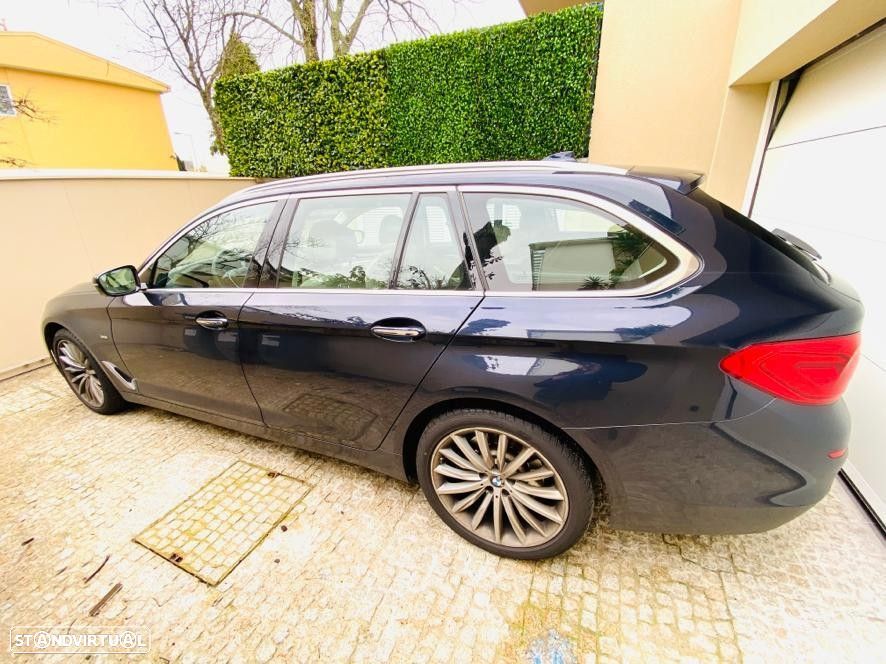 BMW 520 d Line Luxury Auto - 2