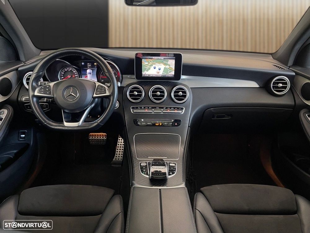 Mercedes-Benz GLC 220 d 4Matic 9G-TRONIC AMG Line - 2