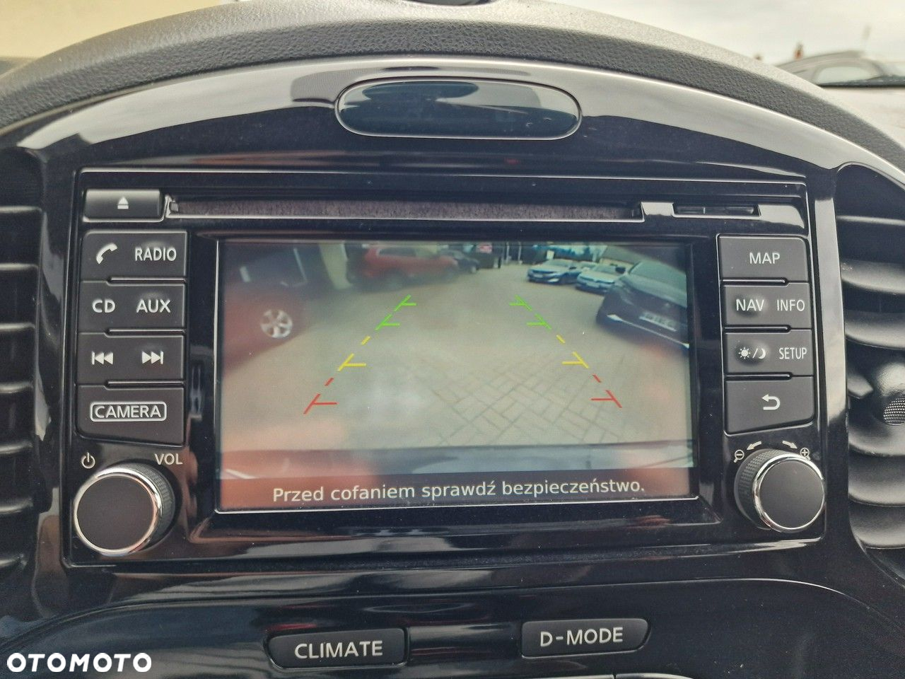 Nissan Juke 1.2 DIG-T N-Connecta Dark Sound - 30