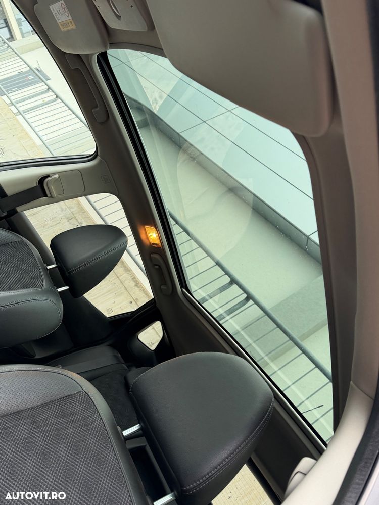 Nissan Qashqai 1.6 DCI ALL-MODE 4x4i TEKNA - 9