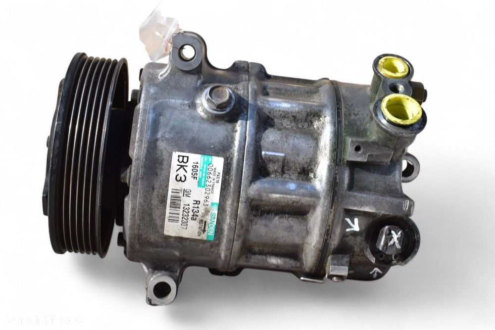 Sprężarka Klimatyzacji OPEL INSIGNIA A ASTRA J SAAB 9-5 2.0 CDTI 13232307 - 2