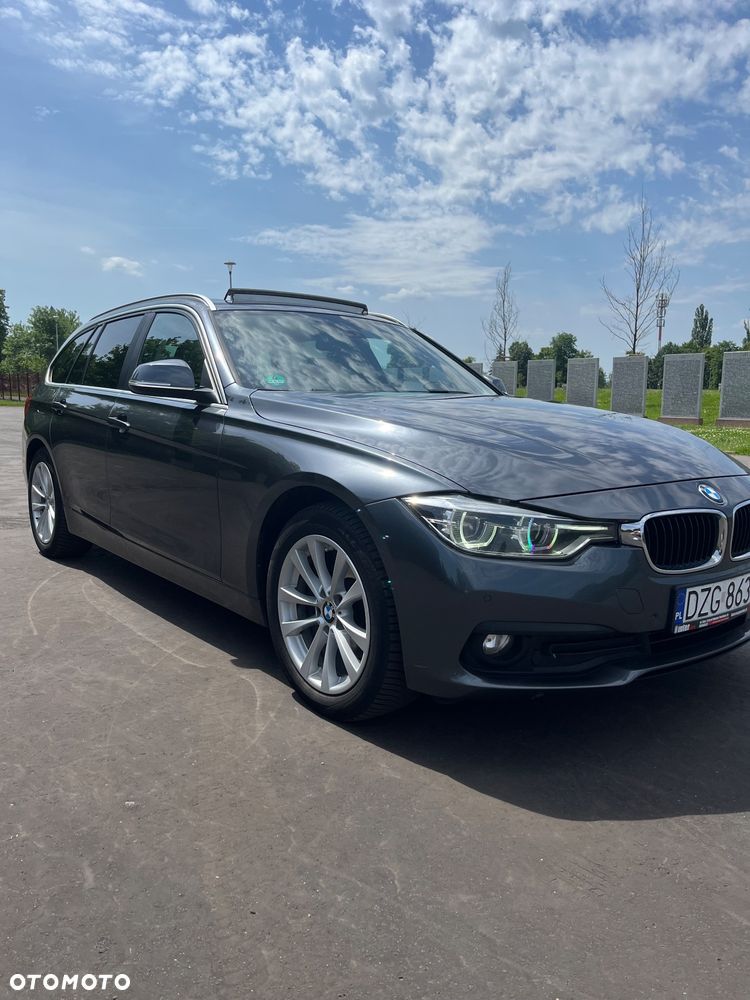 BMW Seria 3 320d xDrive - 3
