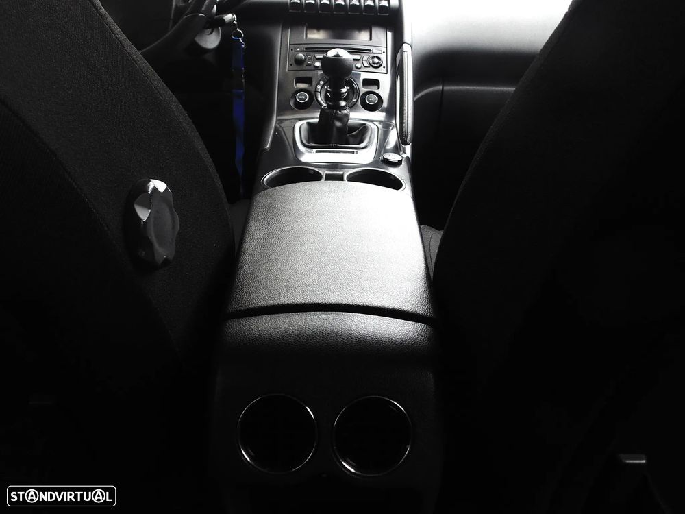 Peugeot 3008 1.6 HDi Sport - 42