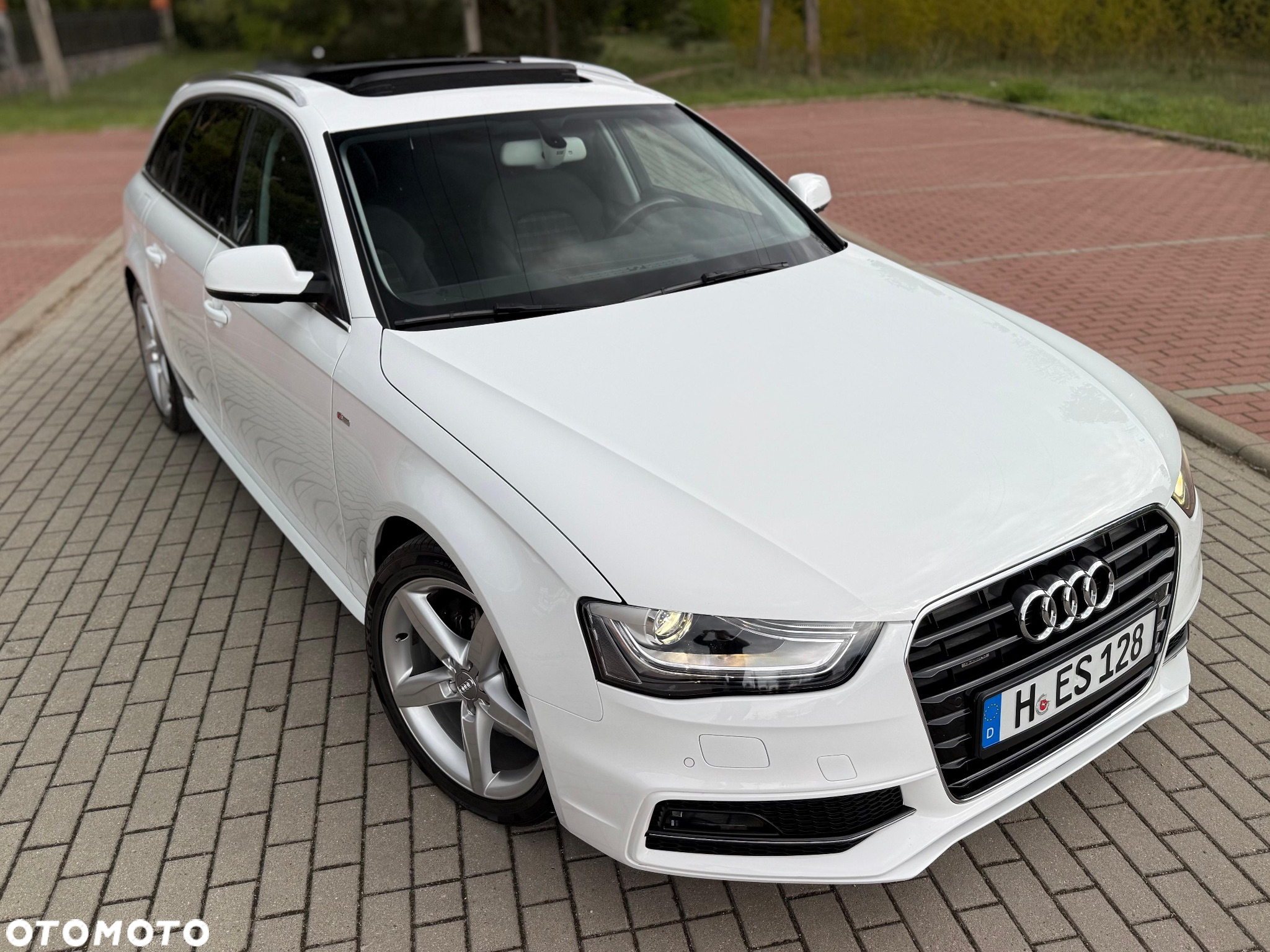 Audi A4 Avant 2.0 TDI DPF quattro S line Sportpaket - 3