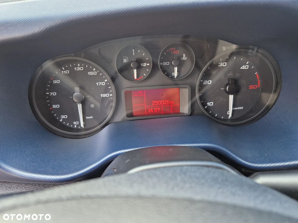 Iveco DAILY - 12