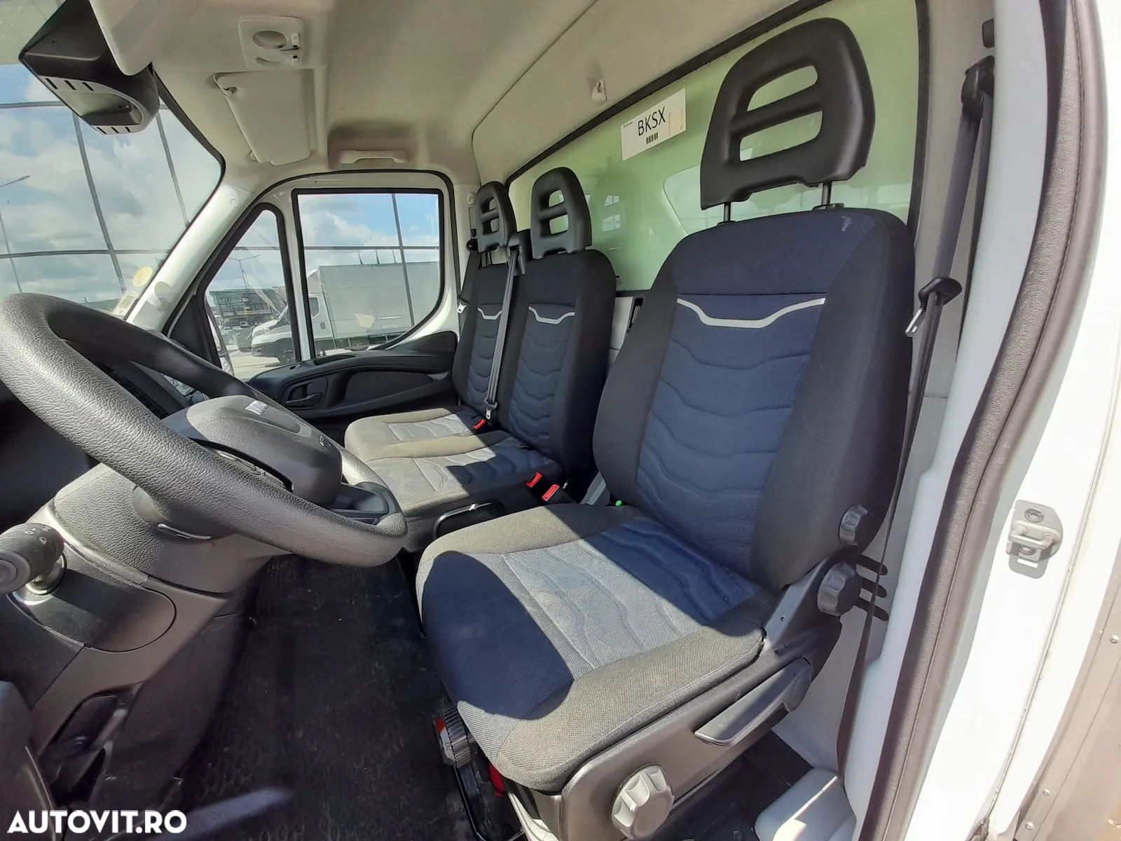 Iveco Daily 35C16H3.0 BOX+LIFT - 13