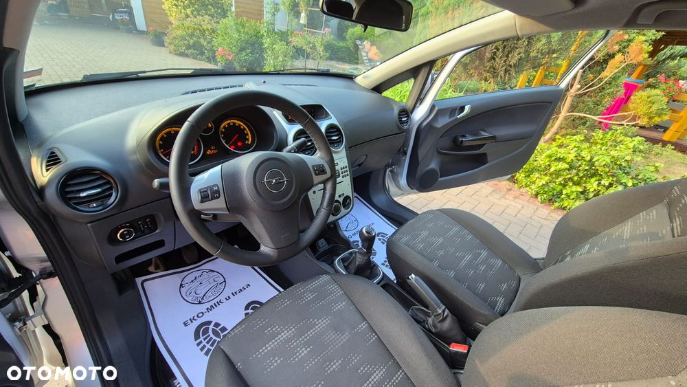 Opel Corsa - 7