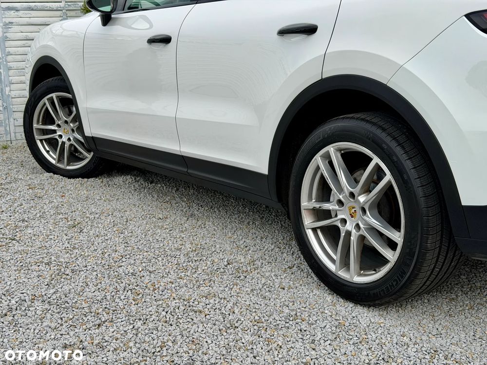 Porsche Cayenne Tiptronic S - 26