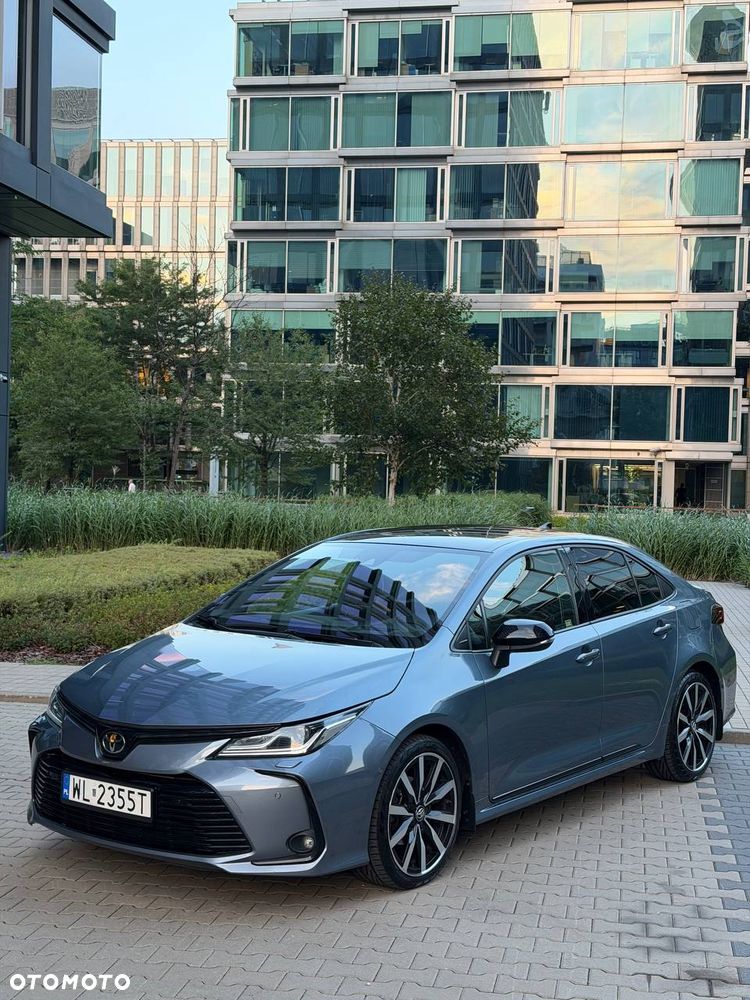 Toyota Corolla - 4