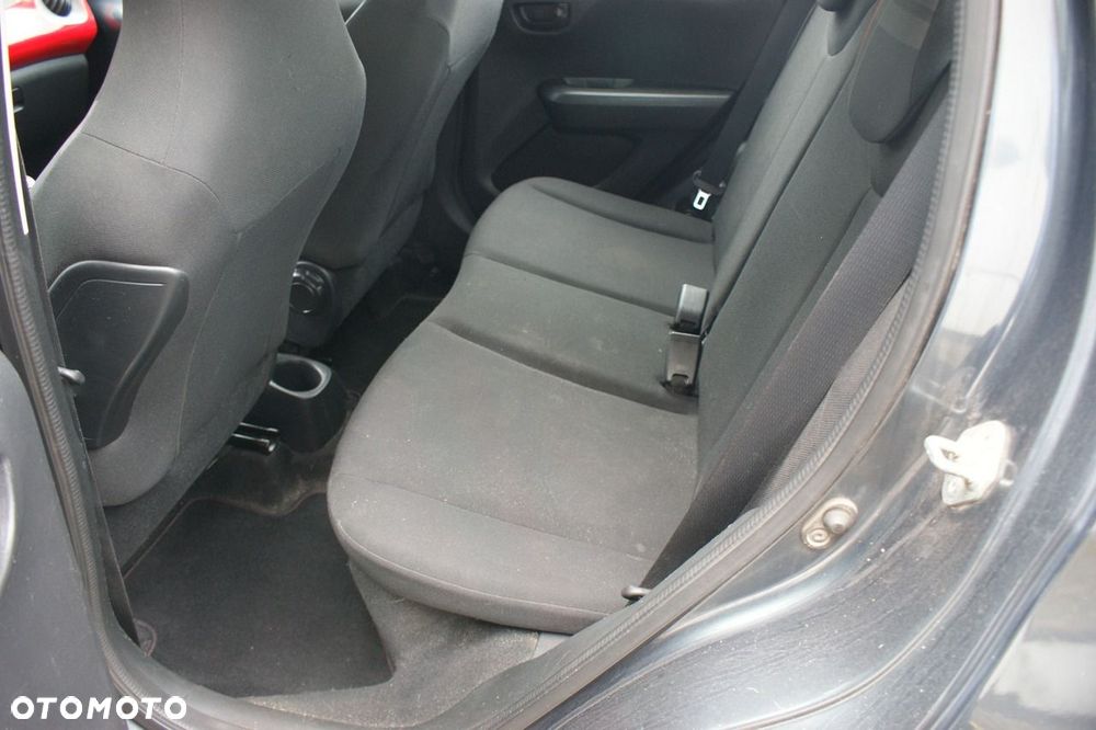 Peugeot 108 - 11