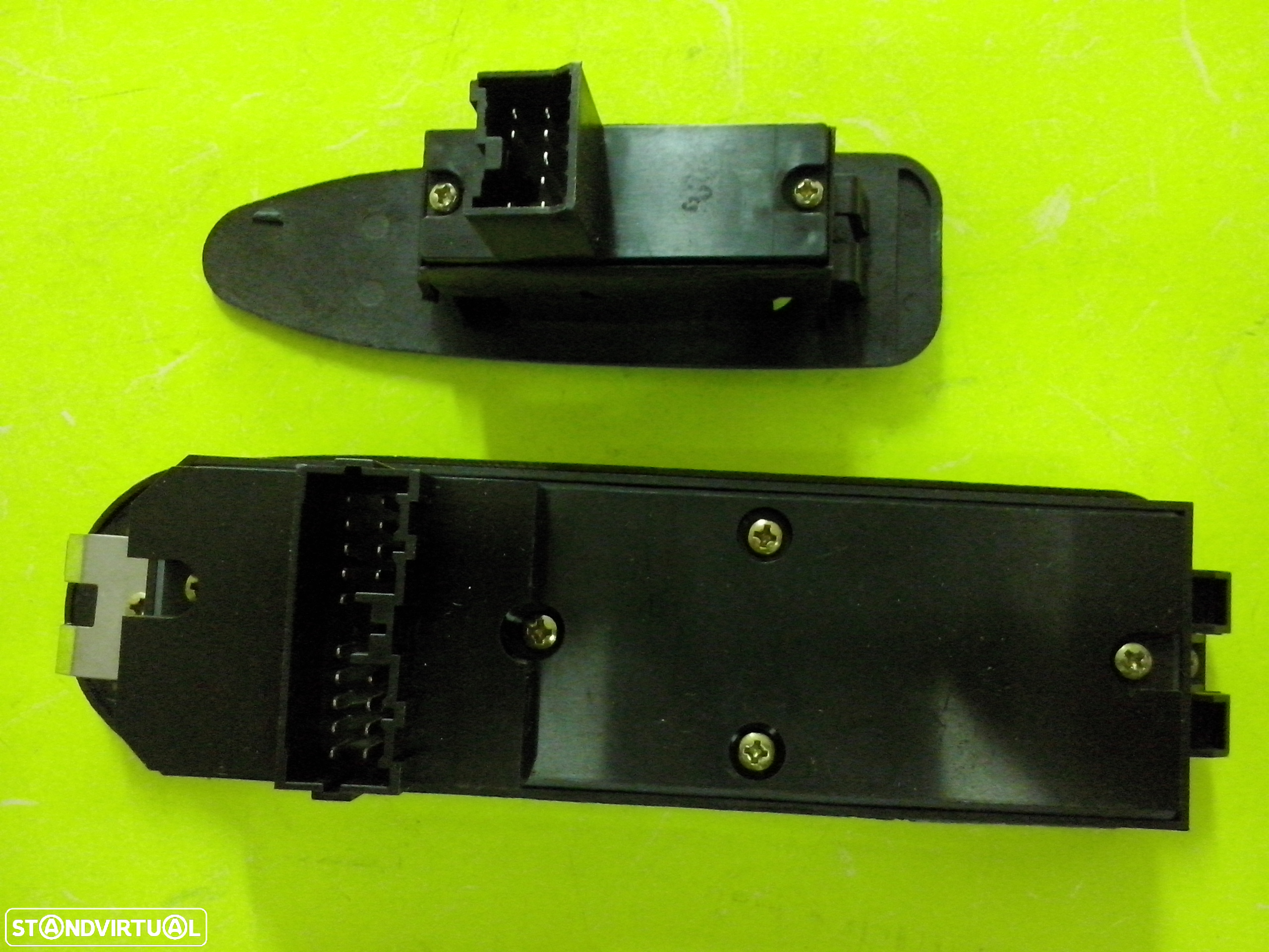 Interruptor de comando dos Vidros Mitsubishi Space Star e Carisma (Novo) - 2