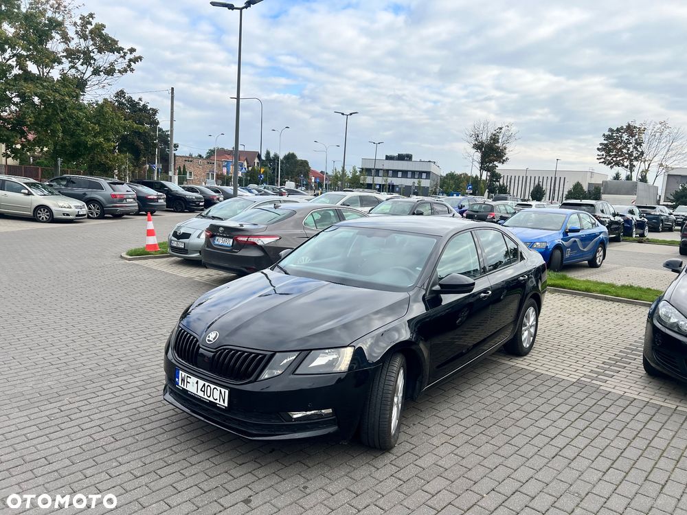 Skoda Octavia 1.6 TDI Ambition DSG - 10