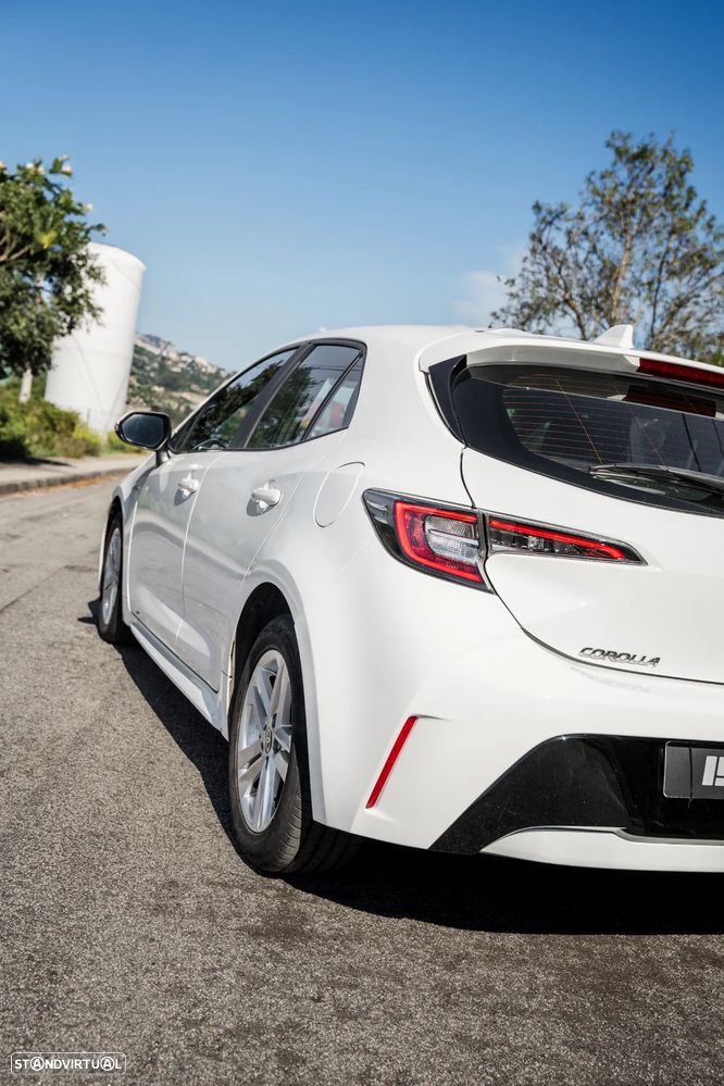Toyota Corolla 1.8 Hybrid Comfort - 14