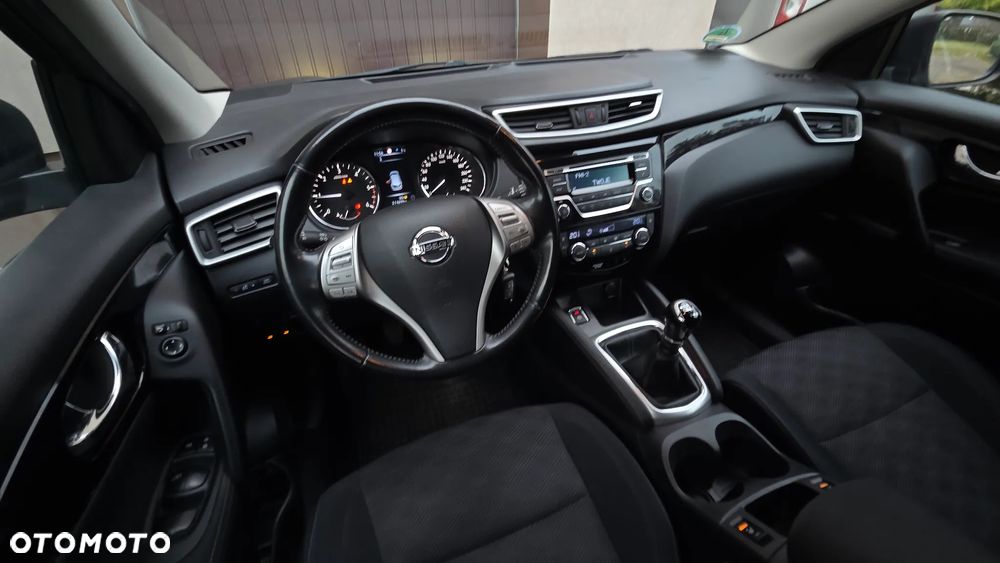 Nissan Qashqai 1.6 dCi DPF acenta - 6