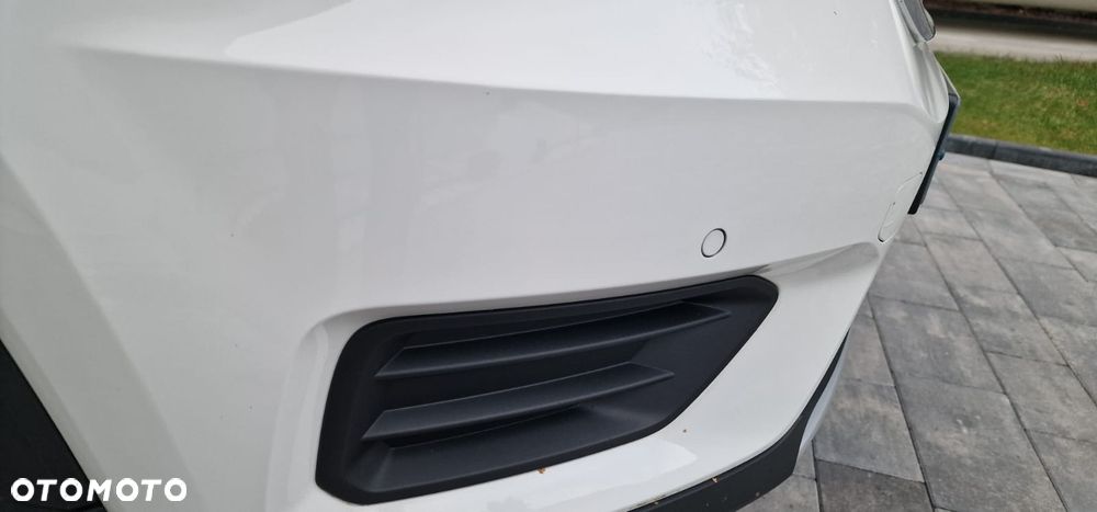Volvo XC 40 B4 B DKG Ultimate Dark - 35