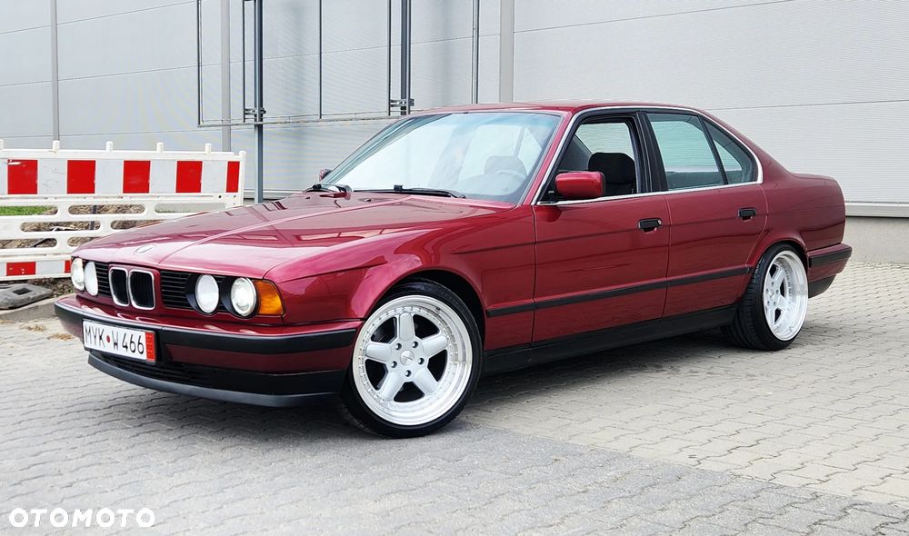 BMW Seria 5 525i - 6