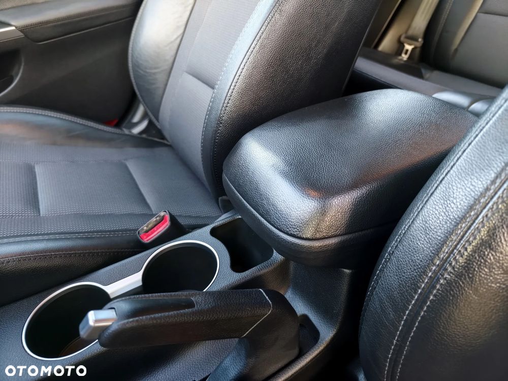 Hyundai i30 1.4 Intro Edition - 30