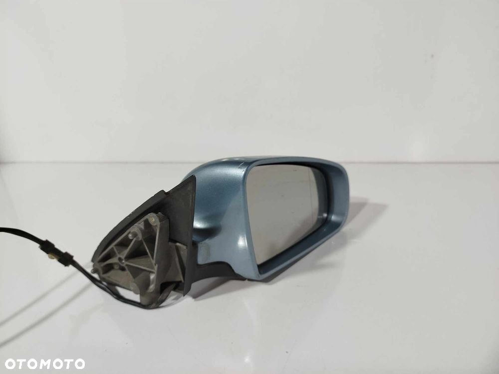 LUSTERKO PRAWE PRZEDNIE AUDI A4 B7 04-08 5 PIN - 4