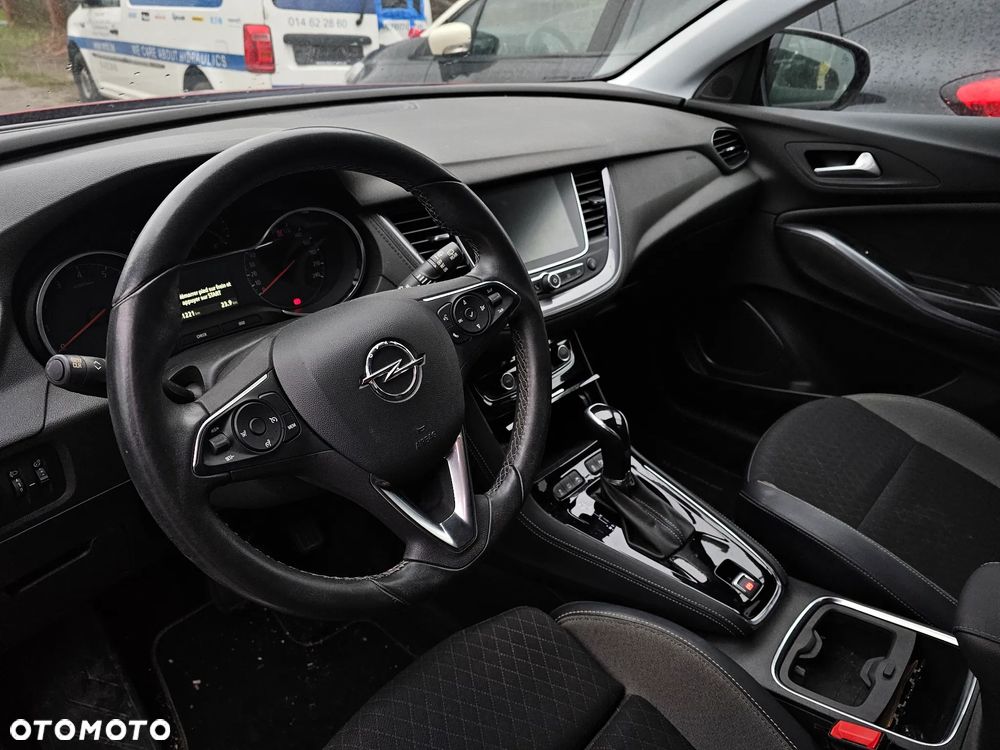 Opel Grandland X 1.2 T Innovation S&S - 12